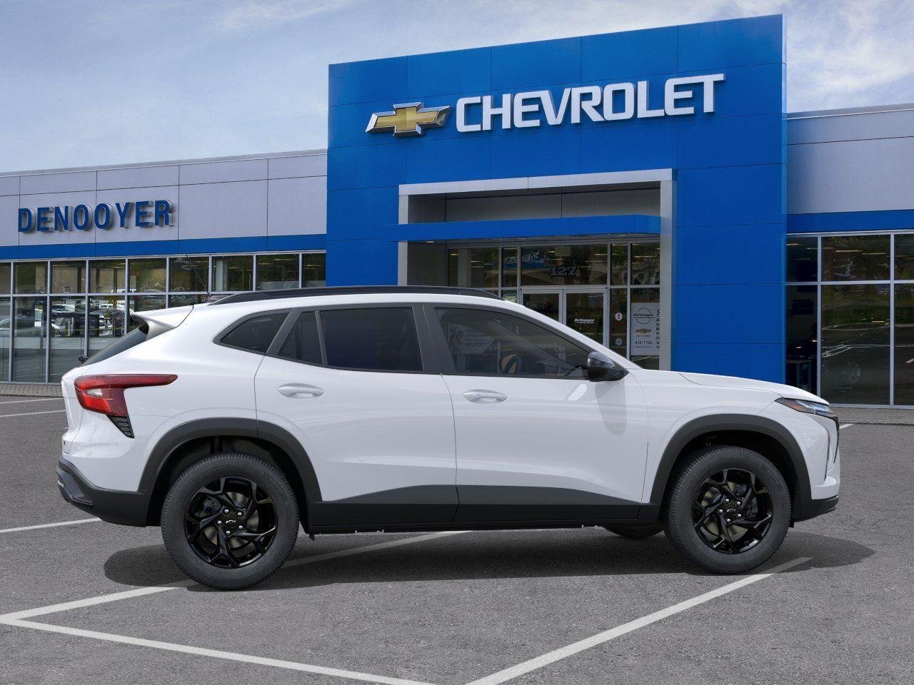 New 2026 Summit White Chevrolet LT image 5