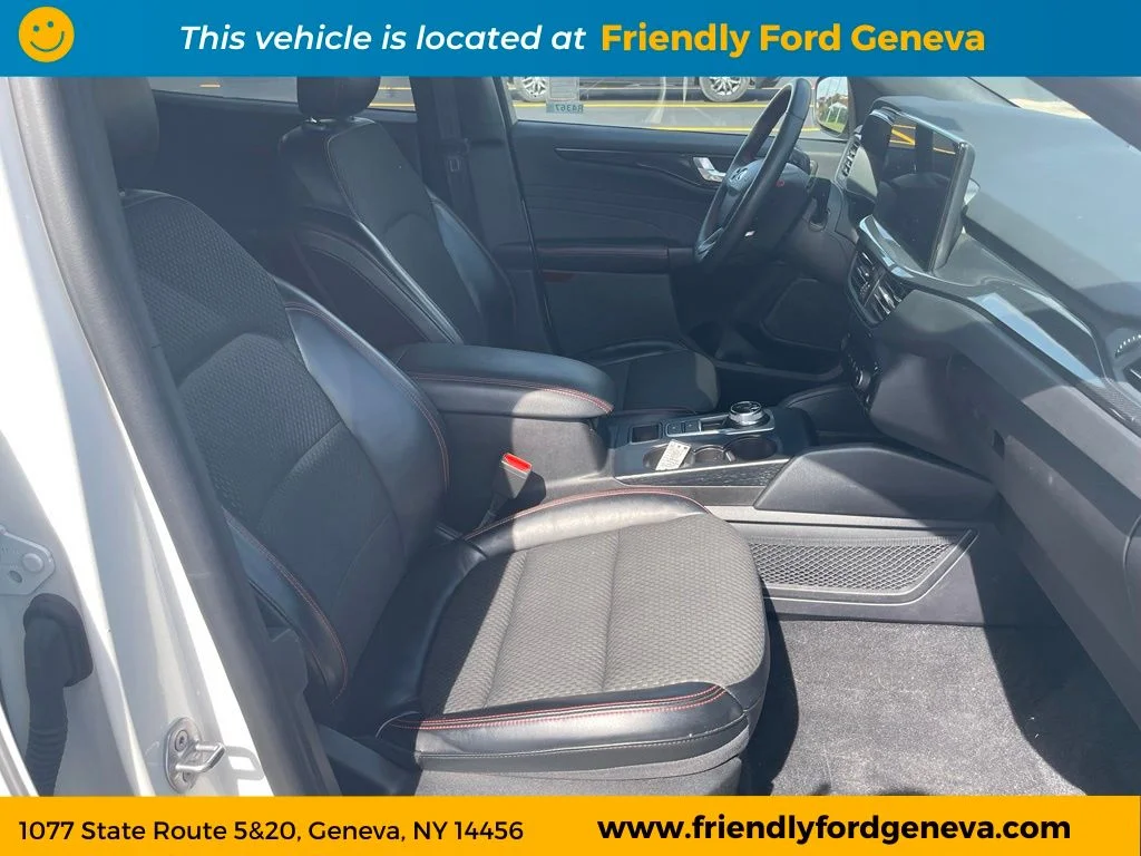 Used 2023 White Metallic Ford ST-Line Select image 45