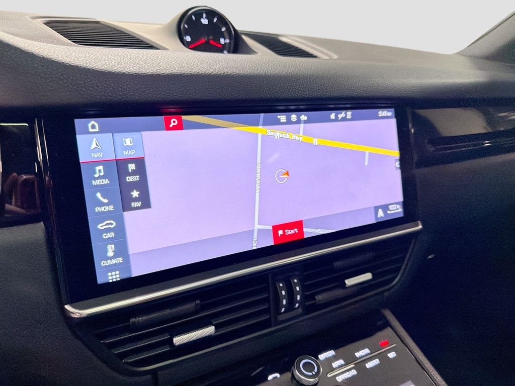 Used 2020  Porsche  image 14