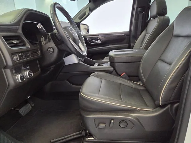 Used 2022 White GMC SLT image 10