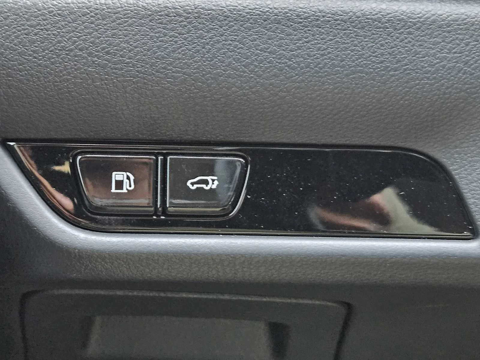 Used 2024 Cloudburst Gray Lexus Premium image 17