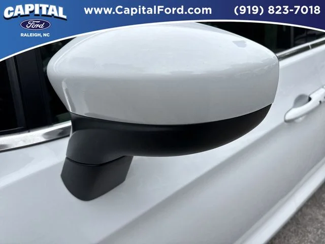 Used 2023 White Chrysler LX image 12