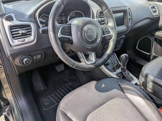 Used 2017 Green Jeep Latitude image 10