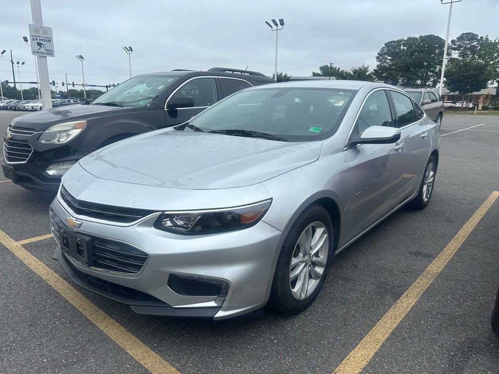 2017 Chevrolet Malibu 1LT's photo