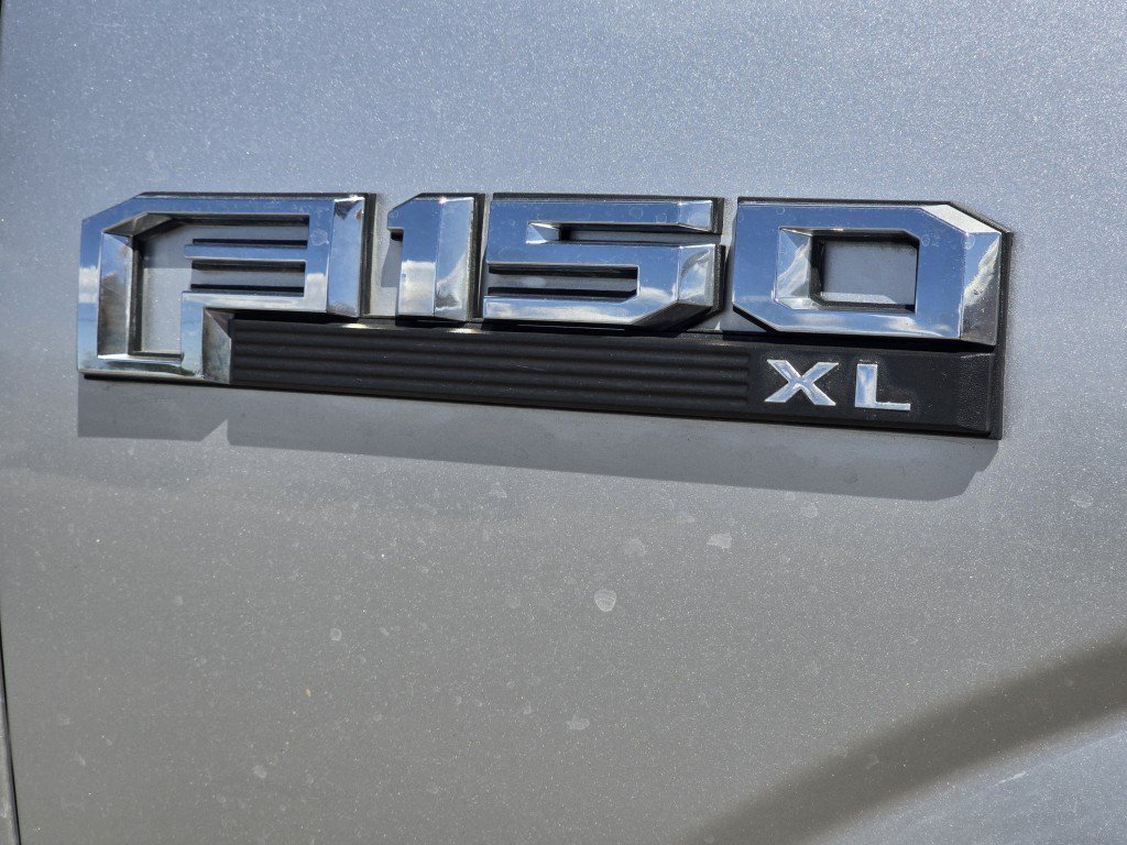 Used 2017 Ingot Silver Ford XL image 21