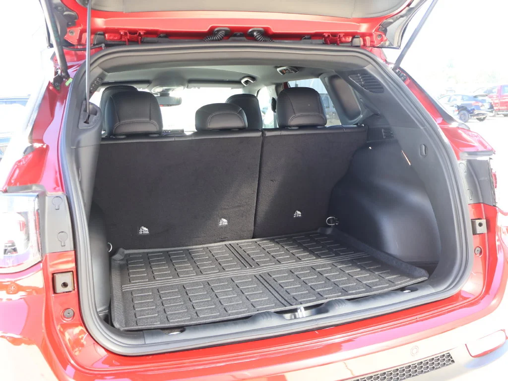 Used 2026 Red Jeep Trailhawk image 14