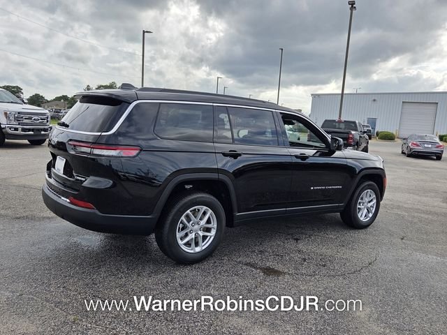 New 2026 Bright White Clear-Coat Exterior Paint Jeep Limited image 15