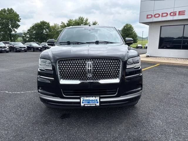 Used 2022 Black Metallic Lincoln Reserve image 11