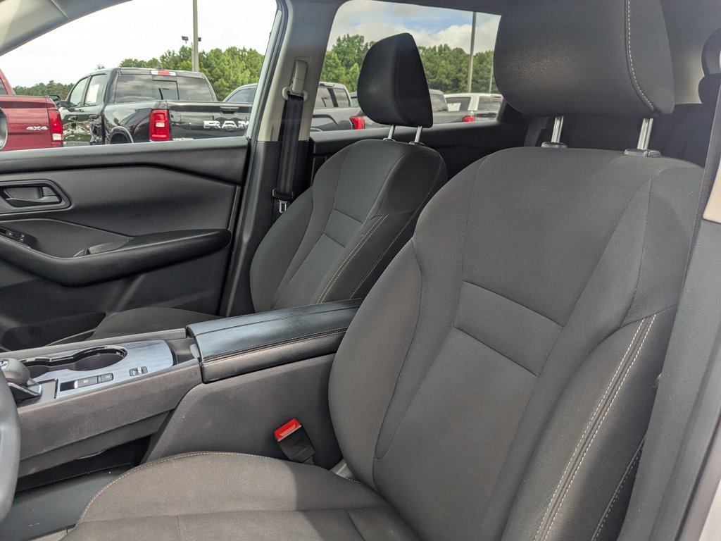 Used 2024 Brilliant Silver Metallic Nissan S image 14