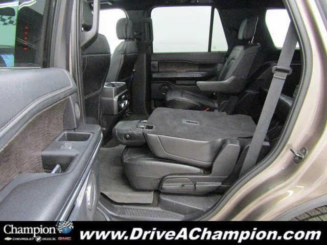Used 2019 Gray Ford Limited image 22