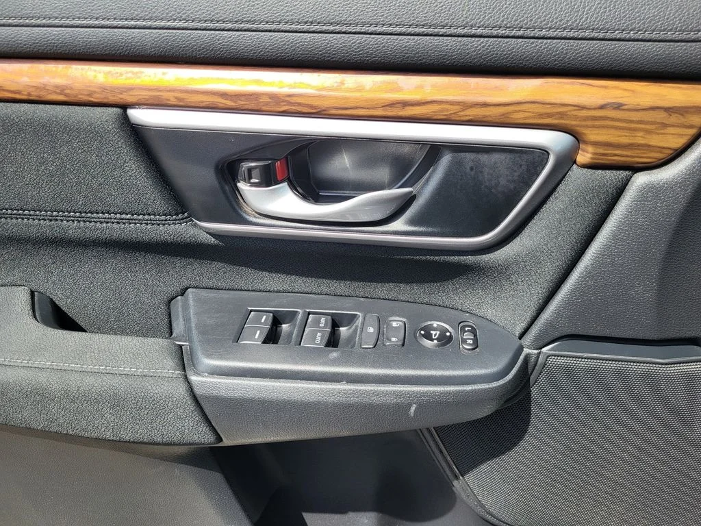 Used 2020 White Honda EX image 18