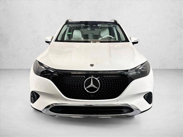 New 2026 Polar White Mercedes-Benz EQE 320+ image 31
