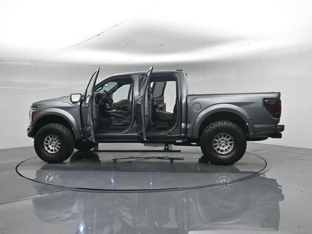 Used 2024 Gray Ford Raptor image 39
