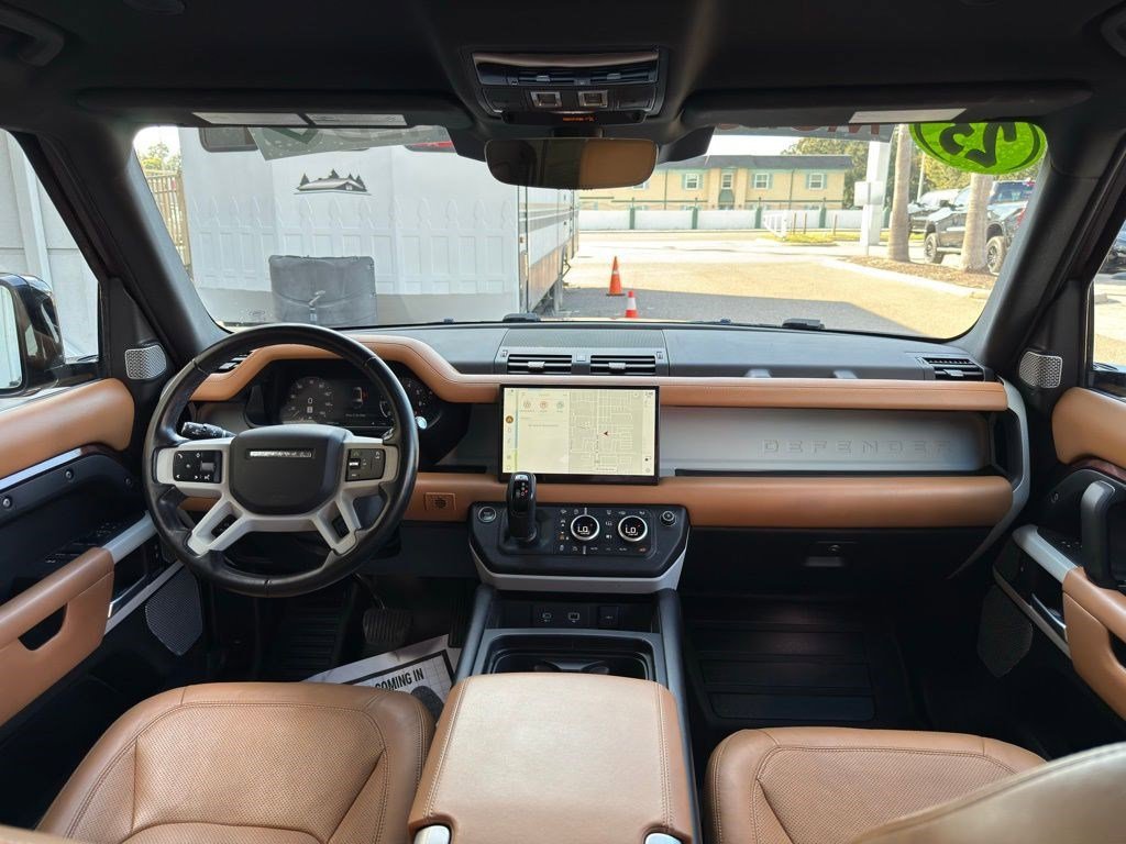 2023 Land Rover Defender SE - Photo 37