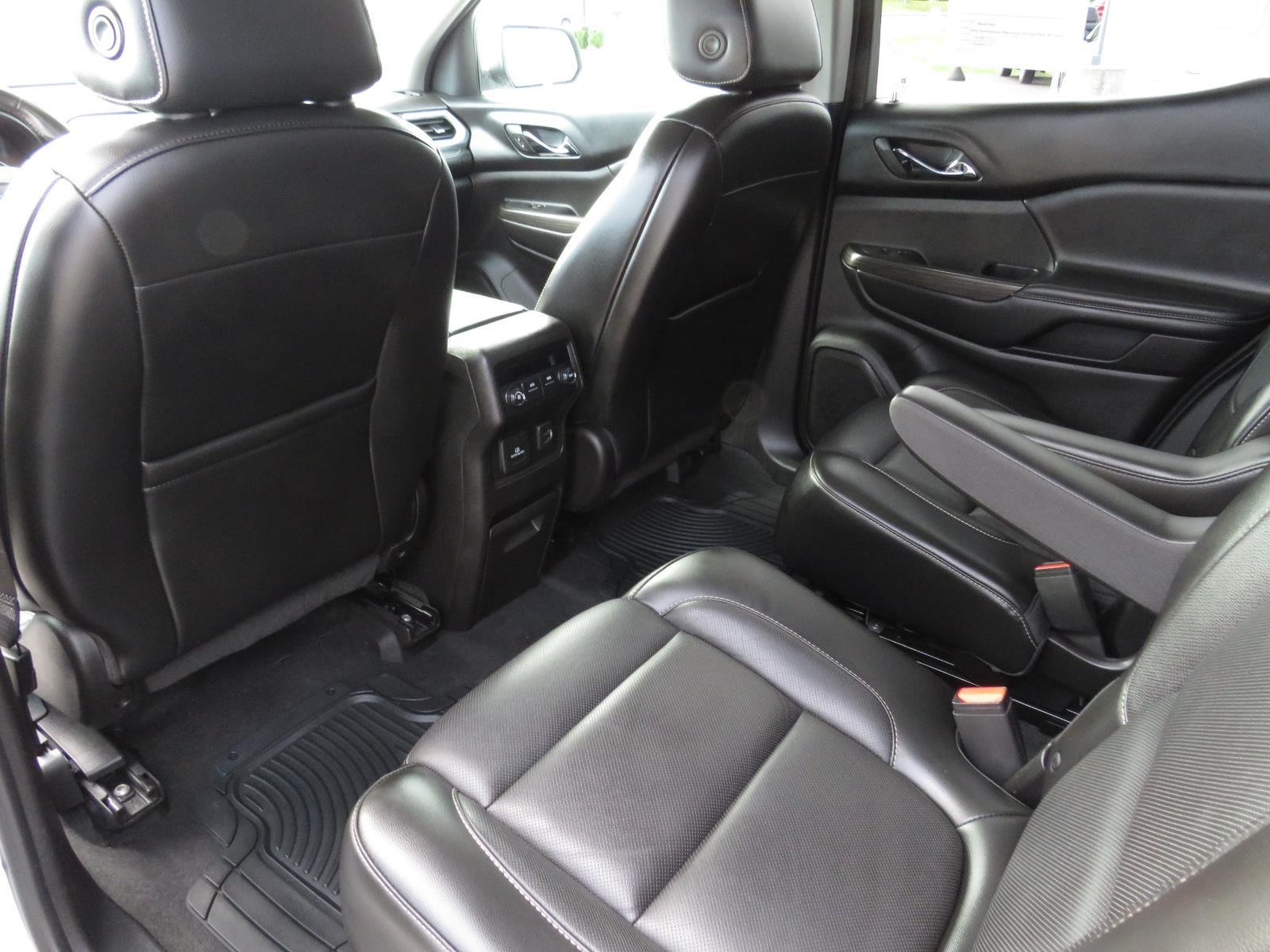 Used 2018 Summit White GMC SLT image 26
