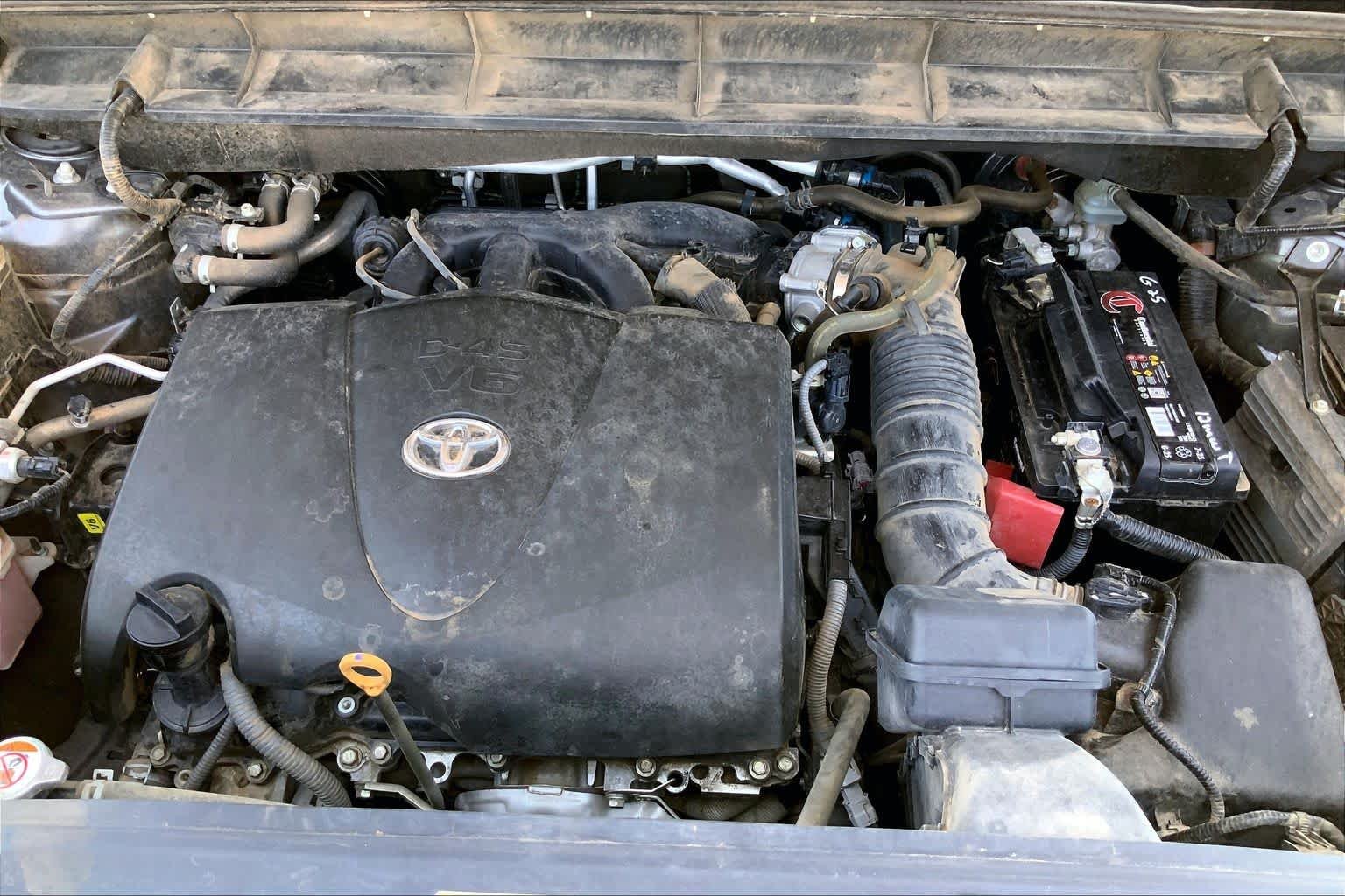 Used 2021 Magnetic Gray Metallic Toyota LE image 34