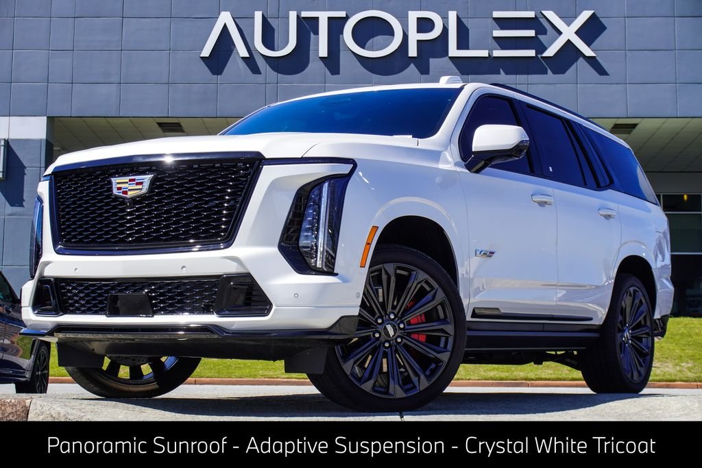 Used 2025 White Cadillac V-Series image 1
