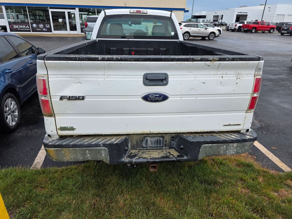 Used 2013 Oxford White Ford XL image 3