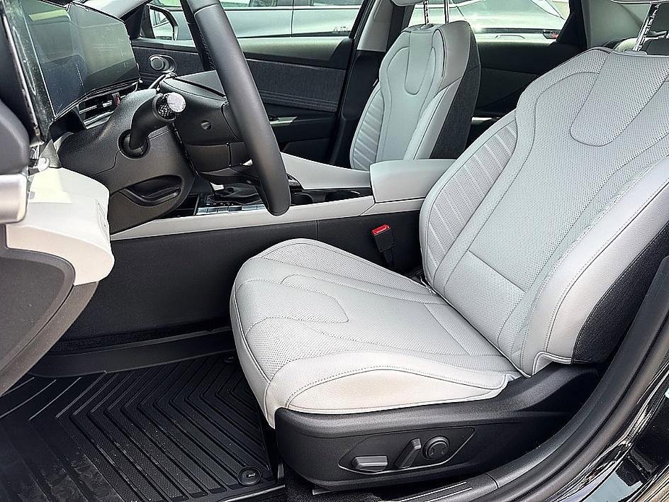 New 2026 Abyss Black Hyundai Limited image 23