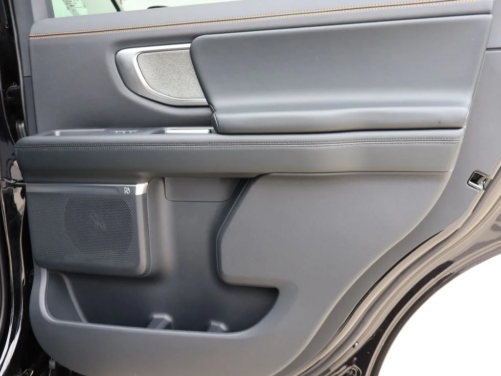 New 2026 Agate Black Metallic Ford Tremor® image 12