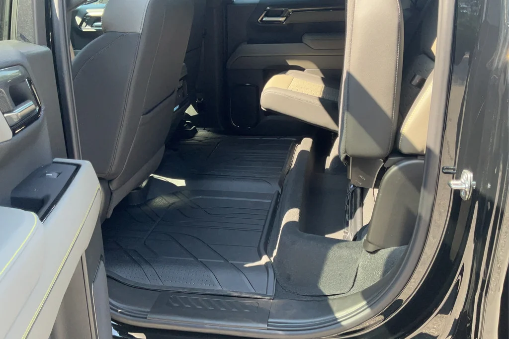 2026 Chevrolet Silverado 1500 ZR2 - Photo 47
