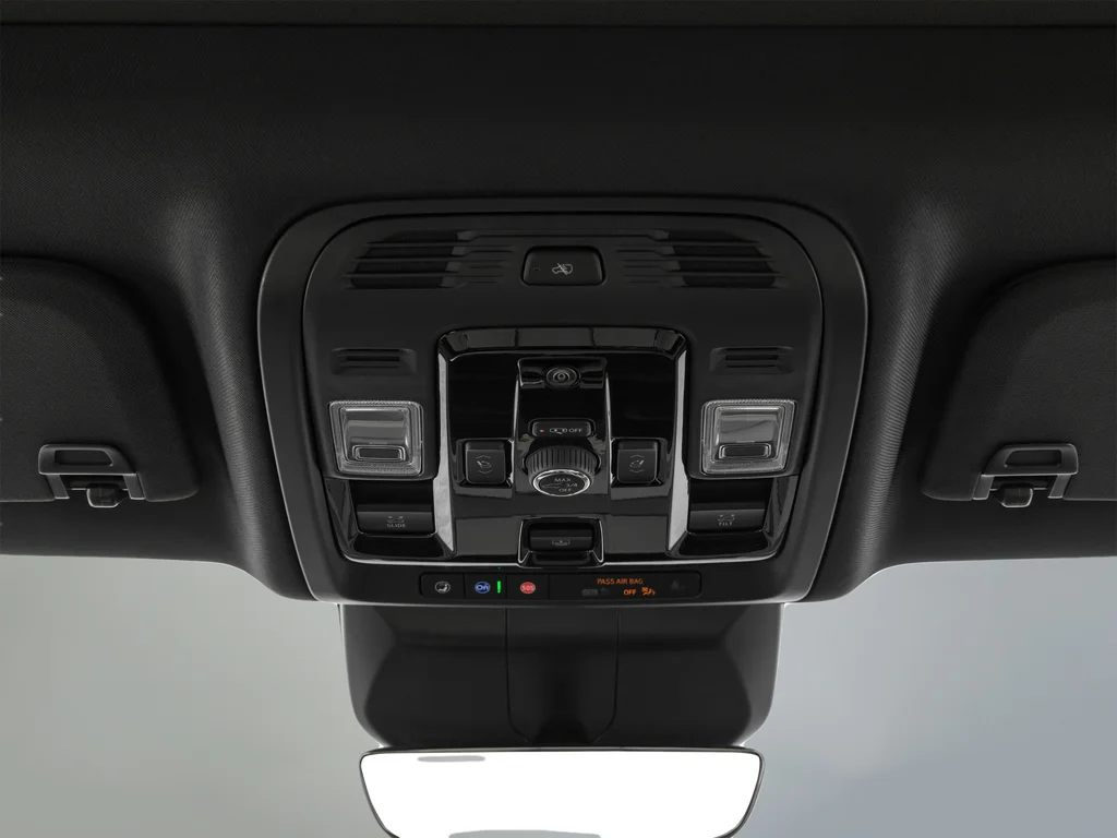 Used 2025 Black Cadillac Sport Platinum image 27