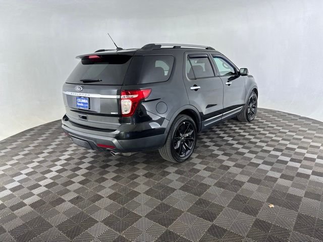 Used 2014 Black Ford Limited image 6
