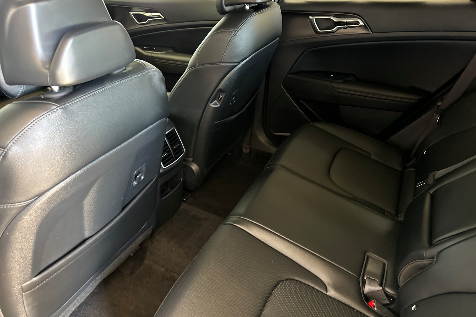 Used 2026 Black Kia EX image 13