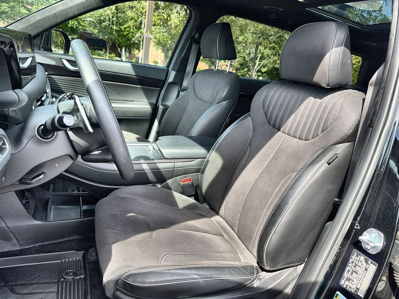 Used 2025 Black Hyundai Calligraphy Night Edition image 16