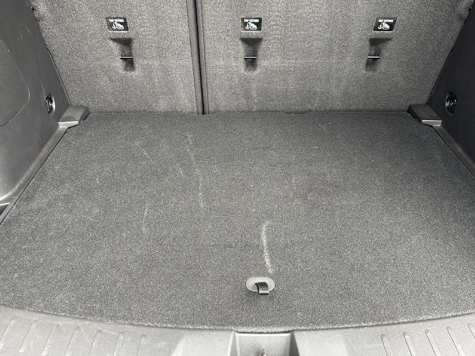 Used 2024 Iridescent Pearl Tricoat Chevrolet LT image 18