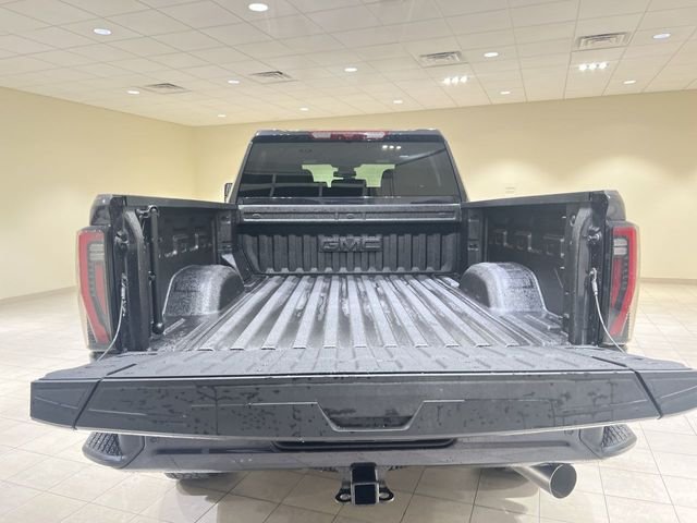 Used 2025 Silver GMC AT4 image 25