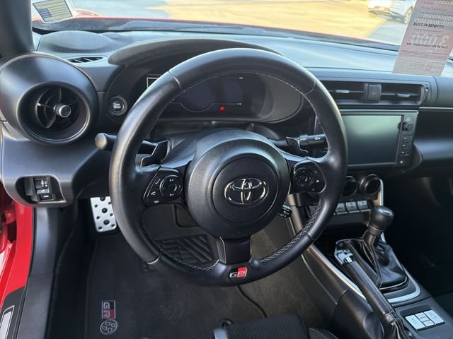 2022 Toyota GR86 Premium - Photo 15