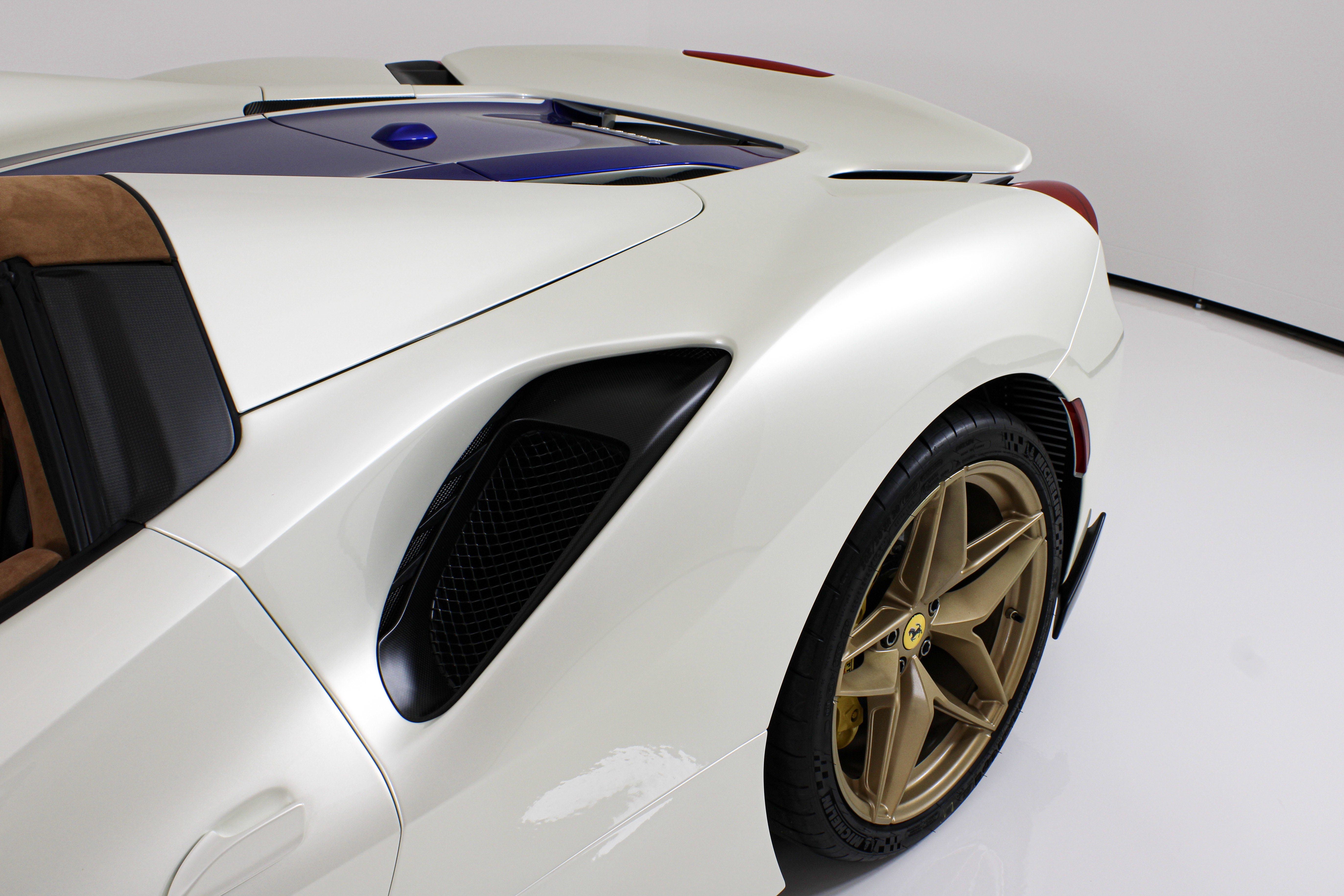 Certified Used 2020 White Ferrari  image 12