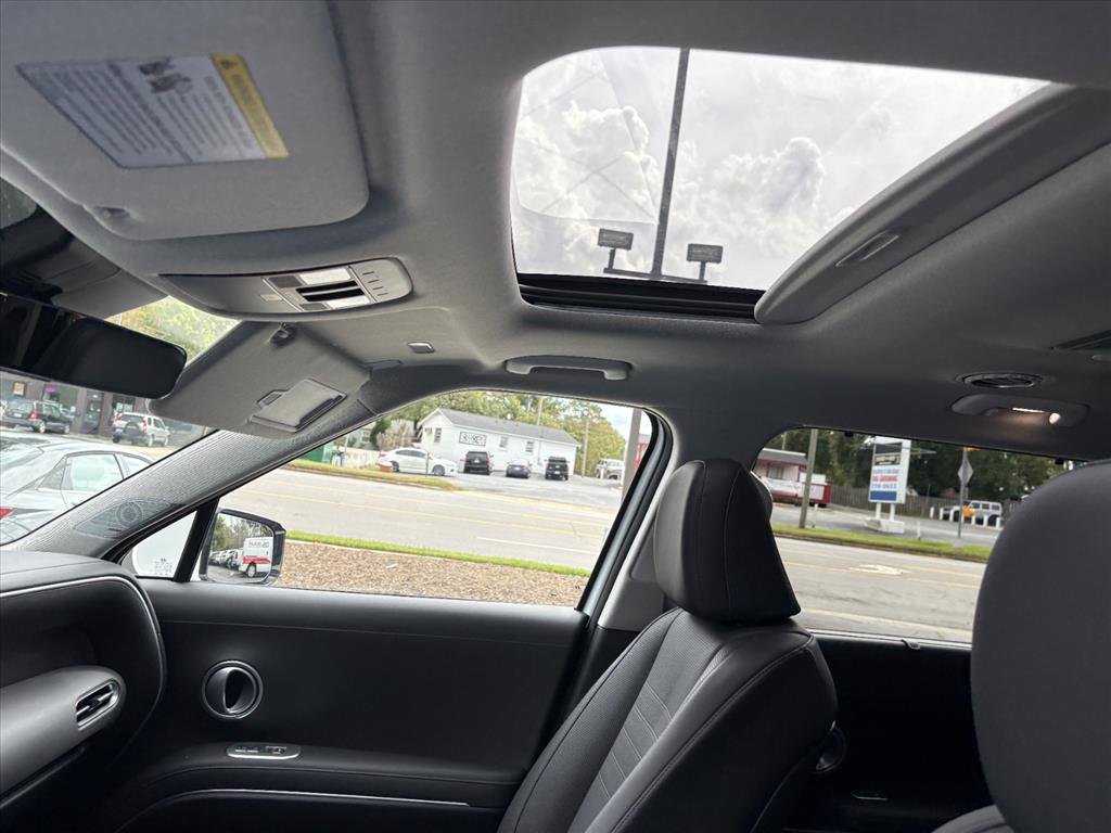 2026 Hyundai Palisade Limited - Photo 8