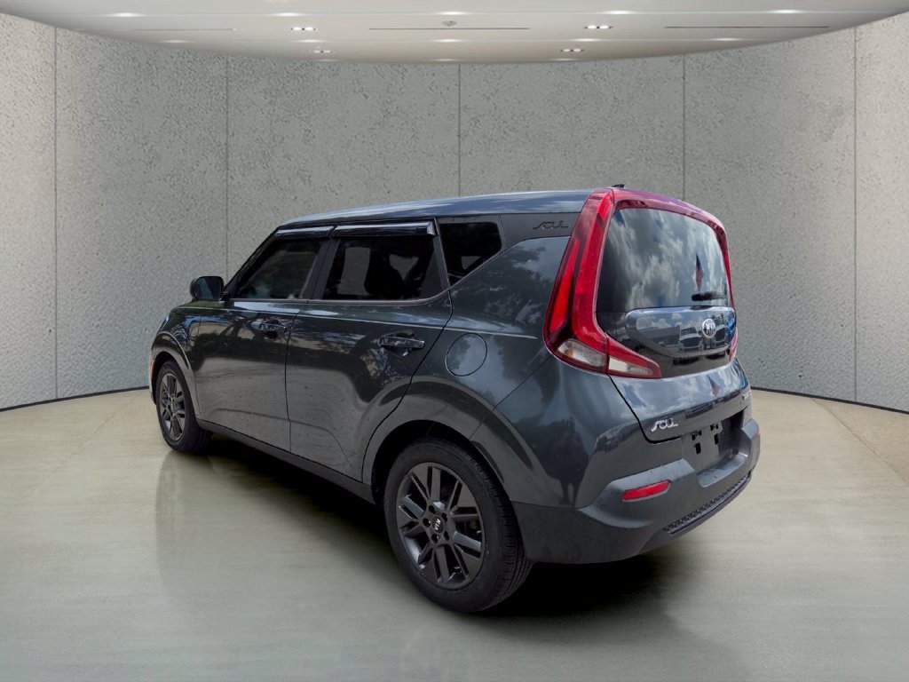 Used 2021 Gravity Gray Kia EX image 7