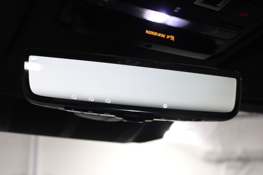 Used 2022  Land Rover XS Edition image 33