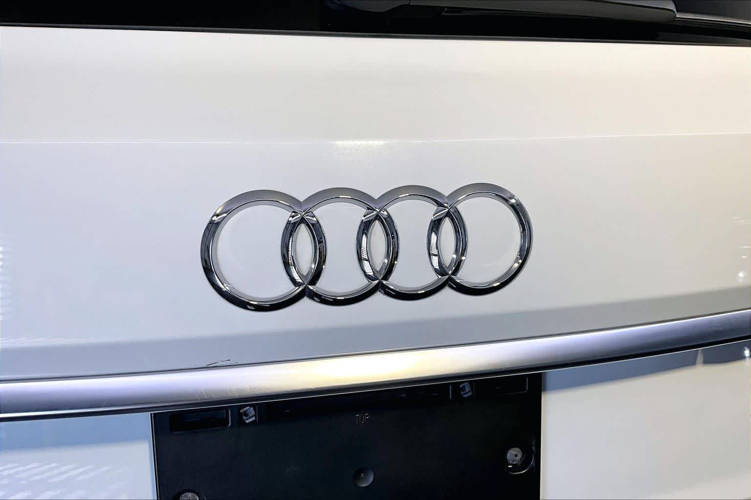 Used 2021 Carrara White Audi Prestige image 33