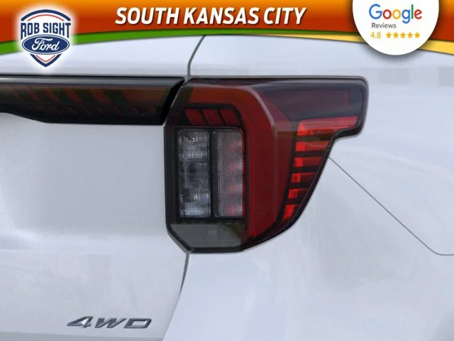 New 2026 Star White Metallic Tri-Coat Ford Platinum™ image 21