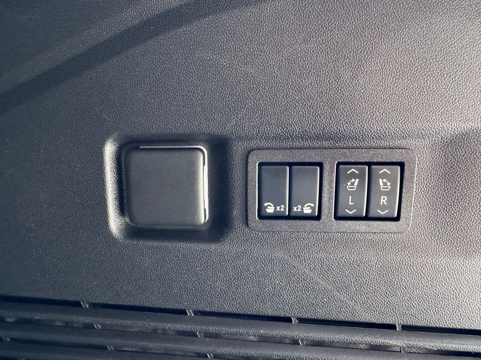 Used 2025 Sterling GMC Denali image 9