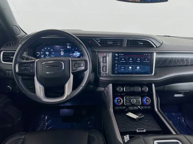 2023 GMC Yukon Denali - Photo 21