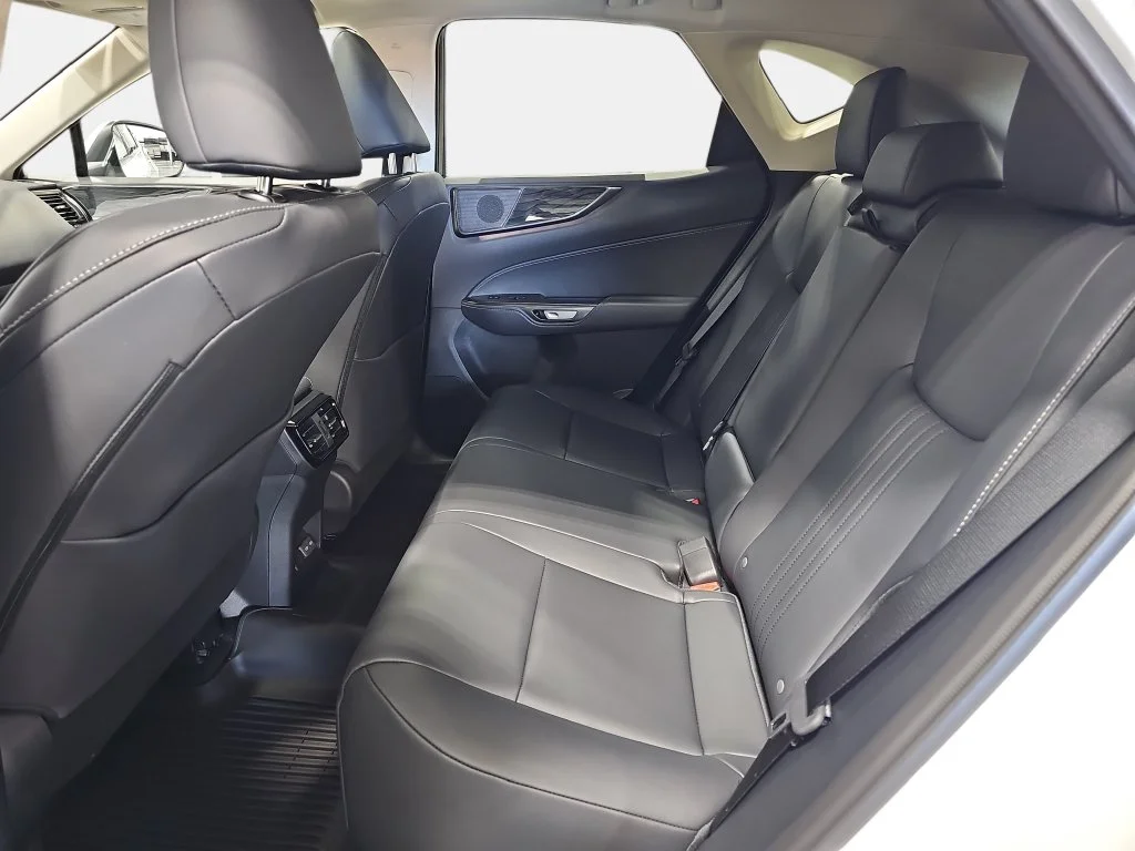 New 2026 Ultra White Lexus PREMIUM image 10