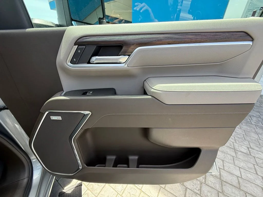New 2026 Sterling Metallic GMC SLT image 17