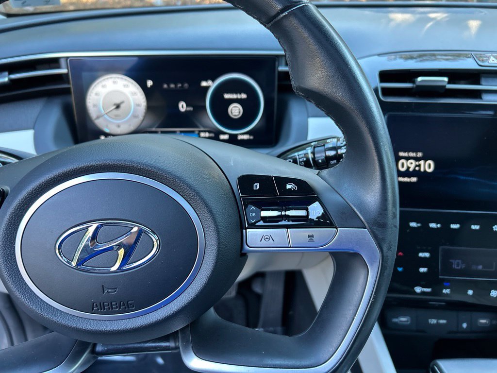 Used 2024 Gray Hyundai SEL image 22