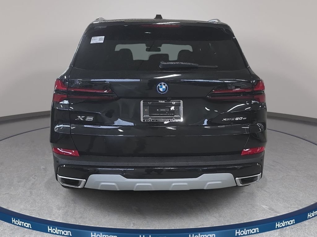 New 2026 Black Sapphire Metallic BMW xDrive50e image 5