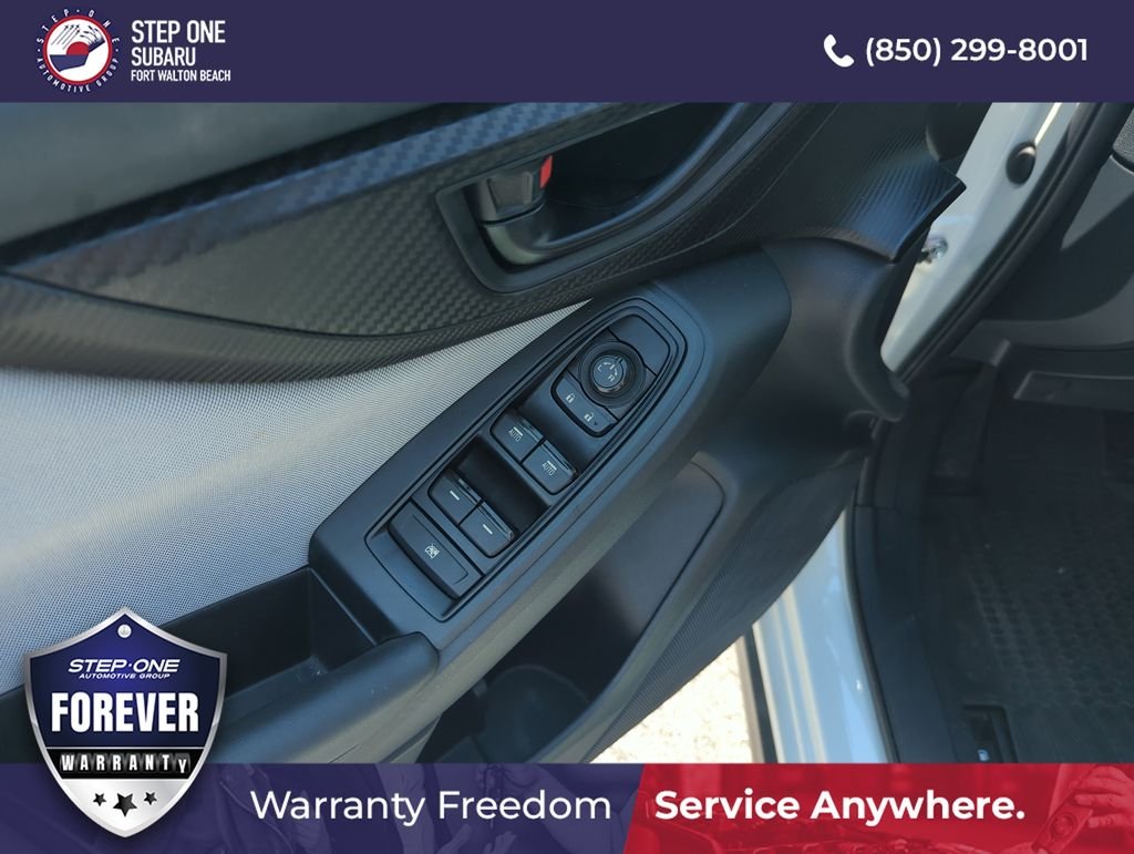 Used 2019 White Subaru 2.0i image 19