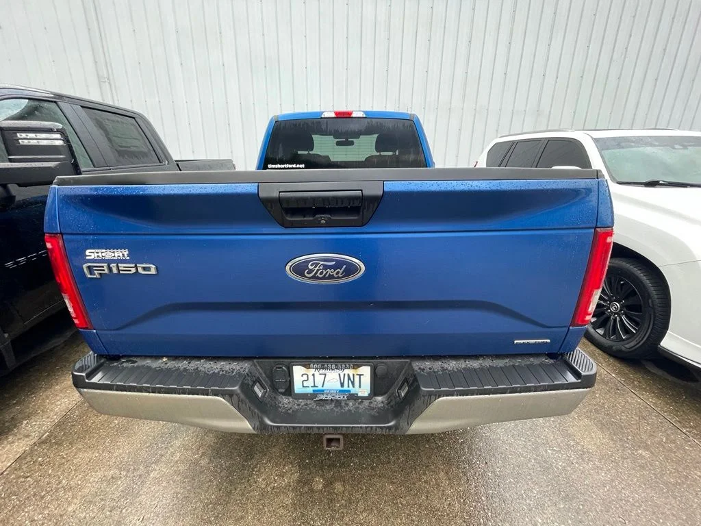 Used 2016 Blue Ford XLT image 8