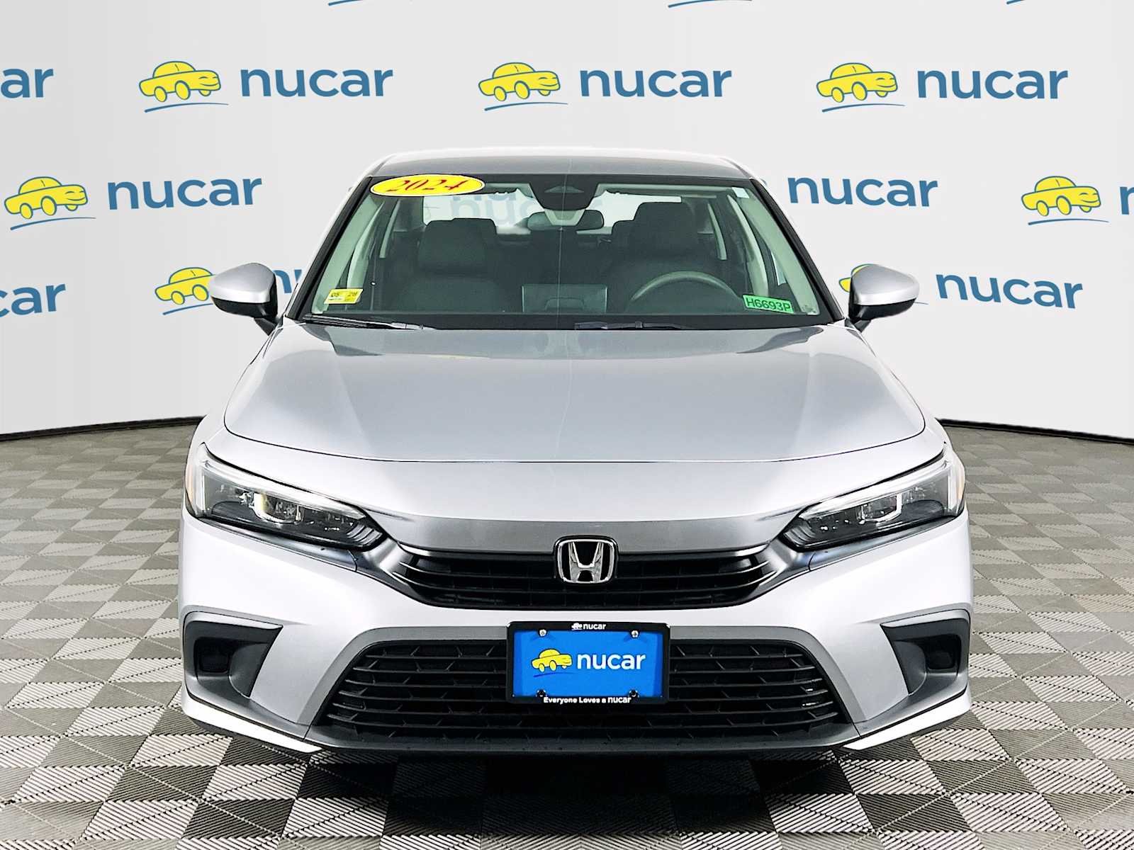 Used 2024 Lunar Silver Metallic Honda LX image 2