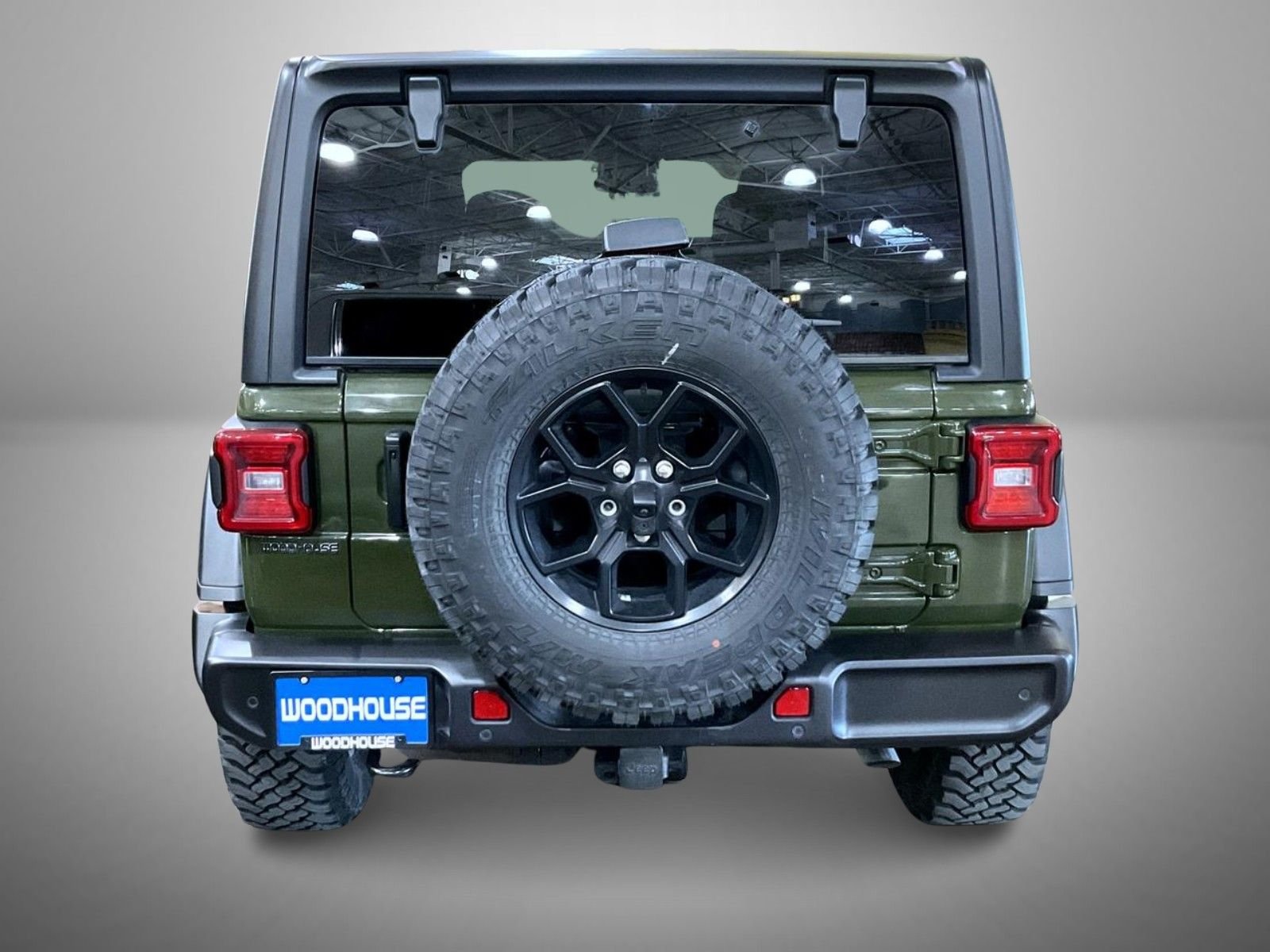 Used 2024 Green Jeep Sport image 6