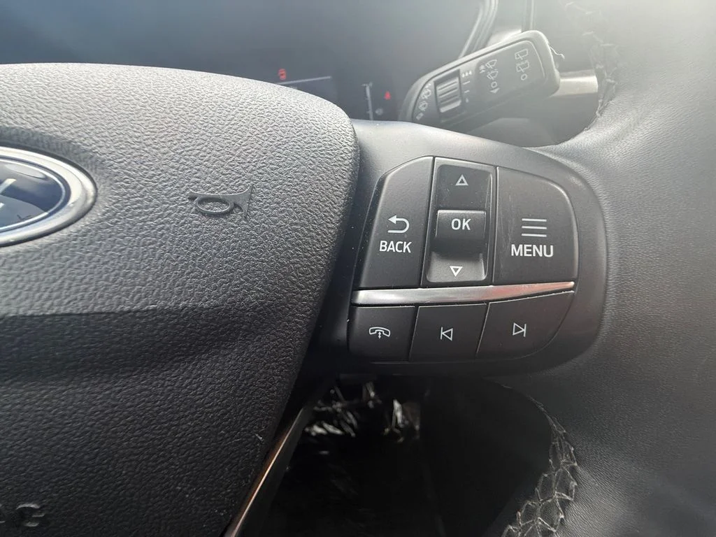 Used 2023 Silver Ford Active image 23