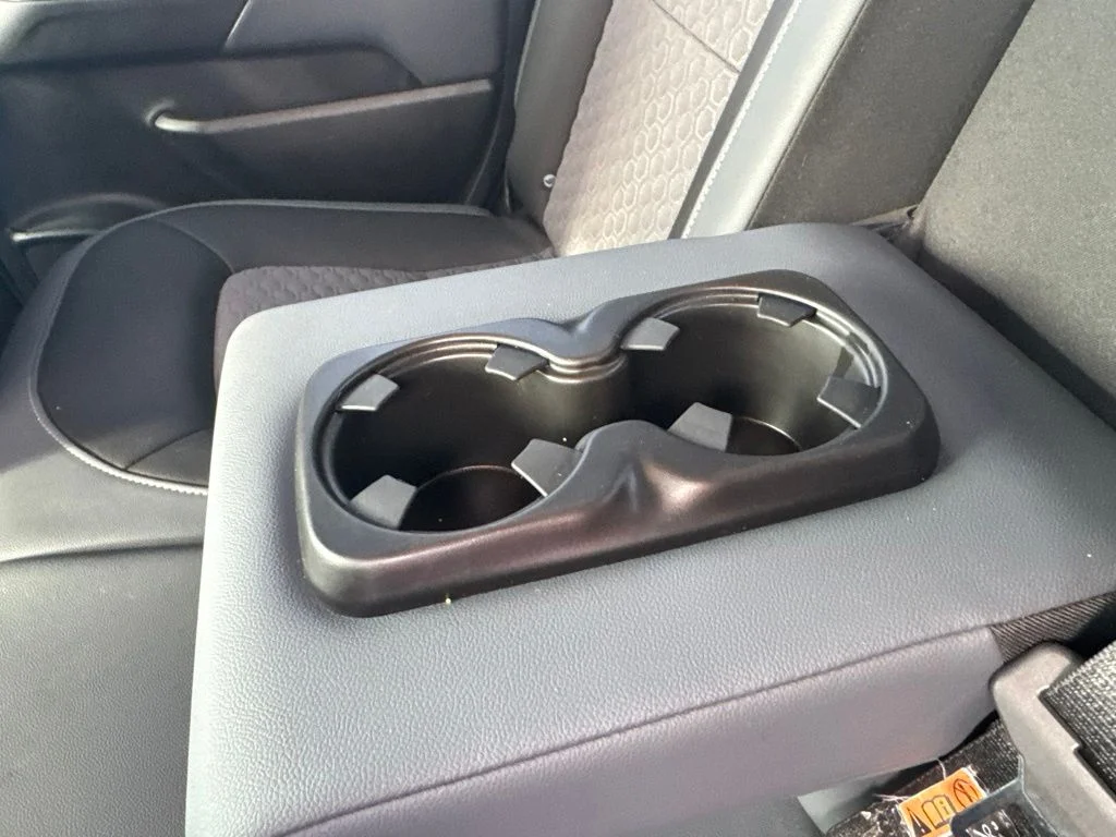 Used 2021 Blue Chevrolet Z71 image 29